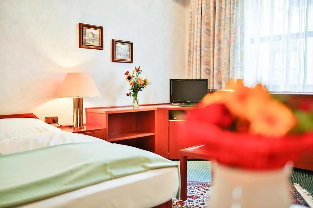 Arotel Best Living Nuernberg 3*, Nürnberg Tyskland