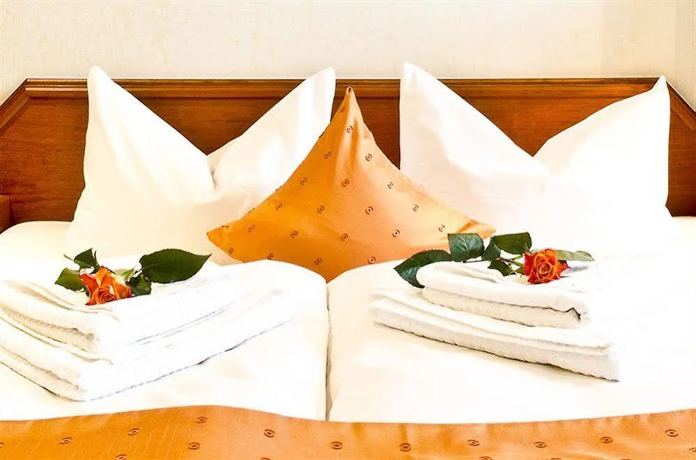 Arotel Best Living Nuernberg Нюрнберг